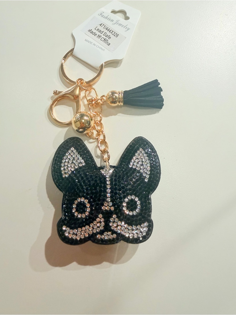 ✨NWT✨Fashion Jewelry Black Crystal Dog Face Keychain with Tassel